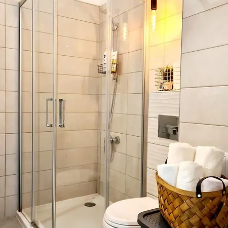 Modern Studio Apartment 113 With Balcony Bucharest