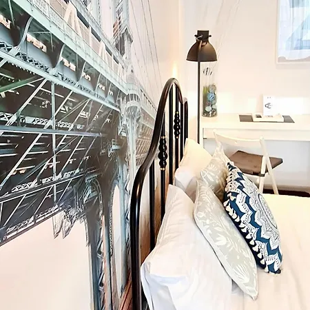 Modern 113 With Balcony Apartament Bukareszt