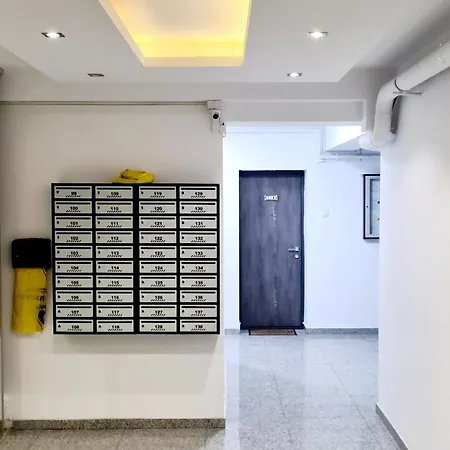 Modern 113 With Balcony