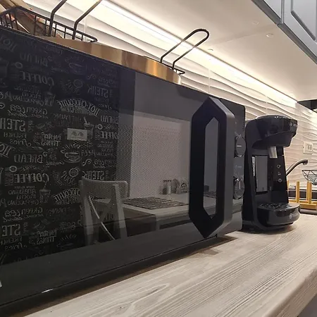 Modern 113 With Balcony Apartament