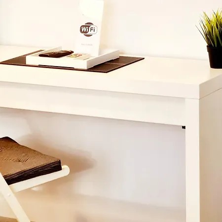 Apartamento Modern 113 With Balcony