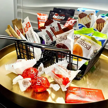 Modern Studio Apartment 113 With Balcony Appartement