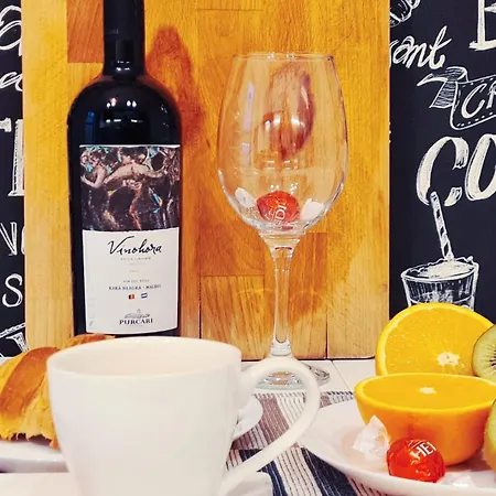 Modern 113 With Balcony * Bucarest