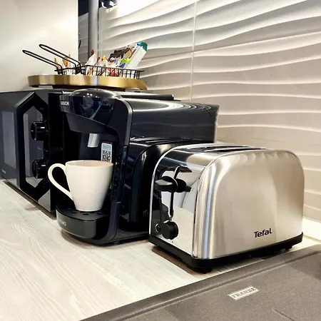 Modern 113 With Balcony Apartamento