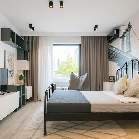 Modern 113 With Balcony * Бухарест