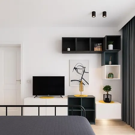 Appartamento Modern 113 With Balcony