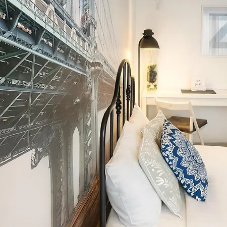 Modern 113 With Balcony Daire *