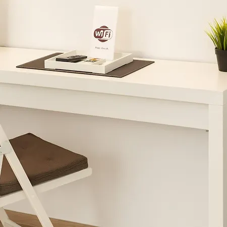 Modern 113 With Balcony *