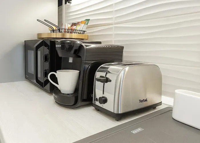 Modern 113 With Balcony Апартаменти Бухарест