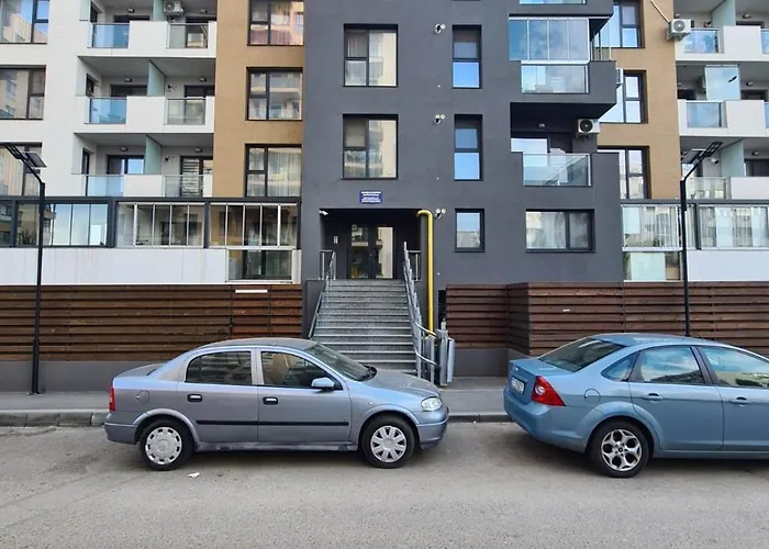 Modern 113 With Balcony Apartamento Bucareste