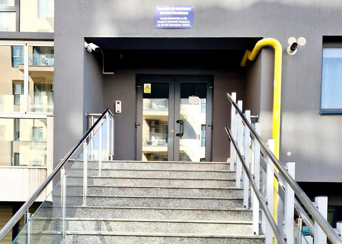 Modern 113 With Balcony Апартаменти *